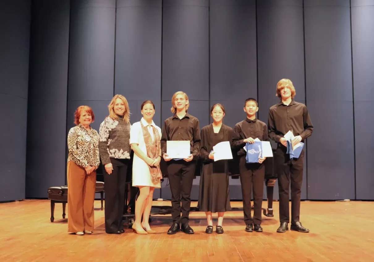 Young Artist Symphonic Competition finalists.